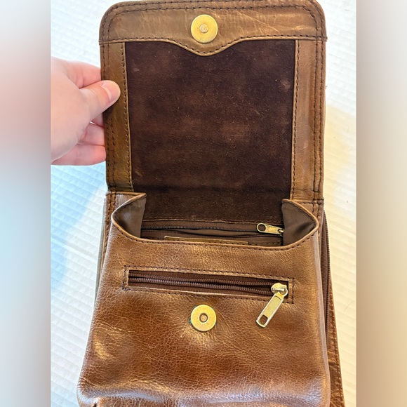 Nino Bossi Brown Leather Crossbody Organizer Purse Zip Around Small Bag - Picture 8 of 10